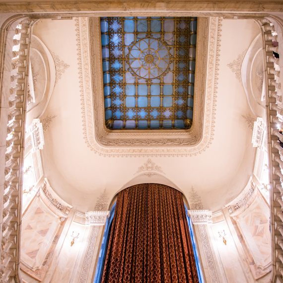 Architecture interieur d'un palais.